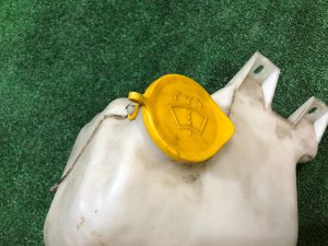 玻璃水壶 SUBARU FORESTER OEM 86610FC000 SF9, SF5 1998 EJ254 AT