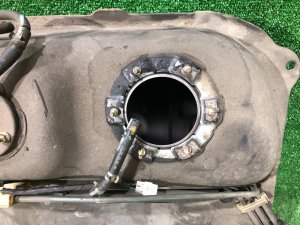 Fuel tank SUBARU FORESTER OEM 42120FC070 SF9, SF5 1998 EJ254 AT