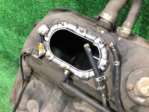 Fuel tank SUBARU FORESTER OEM 42120FC070 SF9, SF5 1998 EJ254 AT