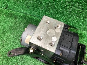 Módulo ABS SUBARU FORESTER OEM 27539FC000 SF9, SF5 1998 EJ254 AT