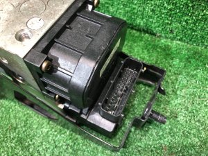 Módulo ABS SUBARU FORESTER OEM 27539FC000 SF9, SF5 1998 EJ254 AT