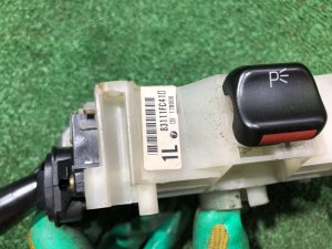 Comutador da coluna de direção SUBARU FORESTER OEM 83111FC410 SF9, SF5 1998 EJ254 AT