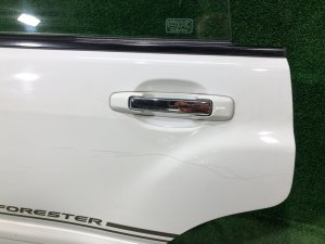 Left rear door SUBARU FORESTER OEM 61401FC013 SF9, SF5 1998 White 51E