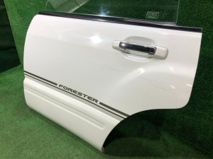 Left rear door SUBARU FORESTER OEM 61401FC013 SF9, SF5 1998 White 51E