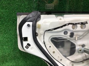 Left rear door SUBARU FORESTER OEM 61401FC013 SF9, SF5 1998 White 51E