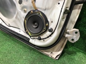 Left rear door SUBARU FORESTER OEM 61401FC013 SF9, SF5 1998 White 51E