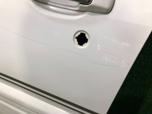 Porta dianteira esquerda SUBARU FORESTER OEM 61101FC012 SF9, SF5 1998 White 51E