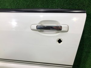 Porta dianteira esquerda SUBARU FORESTER OEM 61101FC012 SF9, SF5 1998 White 51E