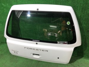尾门 61701FC000 SUBARU FORESTER