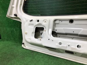尾门 SUBARU FORESTER OEM 61701FC000 SF9, SF5 1998 White 51E