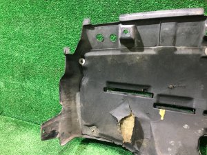发动机护板 SUBARU FORESTER OEM 56410FC000 SF9, SF5 1998 White 51E