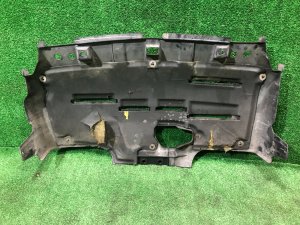 发动机护板 SUBARU FORESTER OEM 56410FC000 SF9, SF5 1998 White 51E