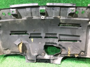 发动机护板 SUBARU FORESTER OEM 56410FC000 SF9, SF5 1998 White 51E