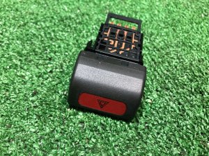 Interruptor dos quatro piscas 83045FC010OE SUBARU FORESTER