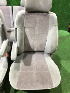 シートセット SUBARU FORESTER OEM 64010FC420NF, 64230FC060NF, 64010FC430NF, 64240FC060NF SF9, SF5 1998 White 51E