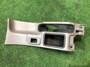 Consola del freno de mano SUBARU FORESTER OEM 92062FC060ND SF9, SF5 1998 White 51E