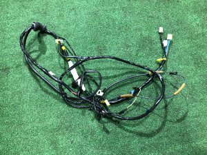 Mazo de cables del portón 81812FC001 SUBARU FORESTER