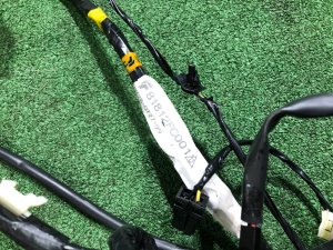 バックドアハーネス SUBARU FORESTER OEM 81812FC001 SF9, SF5 1998 EJ254 AT