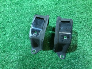 ขายึดเหล็กกันโคลงหลัง 20520AC000, 20520AC010 SUBARU FORESTER