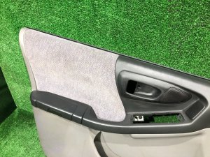 Painéis de porta SUBARU FORESTER OEM 94050FC180GA, 94050FC190GA, 94056FC160GA, 94056FC170GA SF9, SF5 1998 White 51E