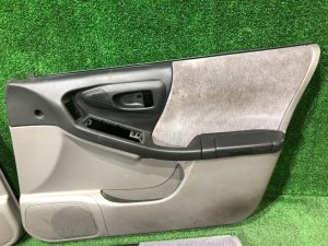Painéis de porta SUBARU FORESTER OEM 94050FC180GA, 94050FC190GA, 94056FC160GA, 94056FC170GA SF9, SF5 1998 White 51E
