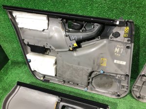 Painéis de porta SUBARU FORESTER OEM 94050FC180GA, 94050FC190GA, 94056FC160GA, 94056FC170GA SF9, SF5 1998 White 51E