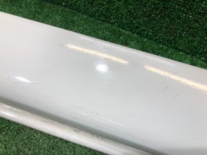 右门槛 SUBARU FORESTER OEM 91057FC280 SF9, SF5 1998 White 51E