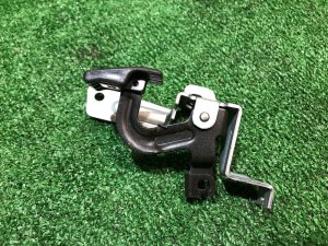 Puxador da tampa do depósito SUBARU FORESTER OEM 57346AA010ML, 57340FC000 SF9, SF5 1998 White 51E
