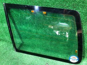 Vidro traseiro esquerdo SUBARU FORESTER OEM 65209FC230 SF9, SF5 1998