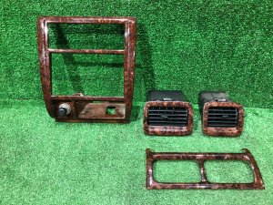 Molduras do habitáculo дерево SUBARU FORESTER OEM 66065FC011, 66160FC011, 66110FC000OE, 66110FC020OE SF9, SF5 1998 White 51E