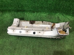 右门槛梁 SUBARU FORESTER OEM 51402FC061 SF9 1999 White 51E