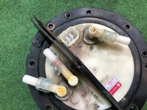 燃料ポンプ SUBARU LEGACY OEM 42021AG010 BP5 2004 EJ20X AT