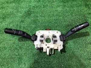 Mando de columna de dirección 83111AG651 SUBARU LEGACY