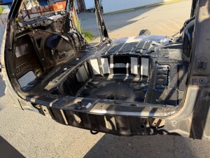 Rear body section Rear Cut SUBARU LEGACY OEM 52419AG0009P,51490AG0109P,51490AG0109P BP5 2004 BLACK 32J