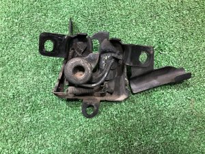 Fecho do capô SUBARU LEGACY OEM 57310AG000 BP5 2004 BLACK 32J