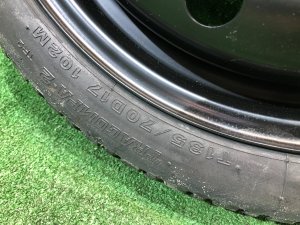 Запасное колесо R17 Bridgestone T135/70D17 SUBARU LEGACY OEM 28121FE020 BP5 2004