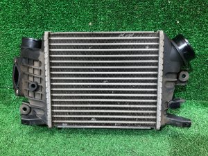 Intercooler 21821AA010 SUBARU LEGACY