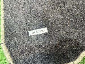 Tapetes SUBARU LEGACY OEM 95011AG300JC BP5 2004 BLACK 32J