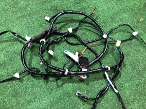 Mazo de cables del portón 81812AG011 SUBARU LEGACY