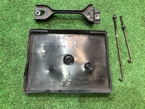 Soporte de batería 82182AG000, 82161AG000, 82161AG010 SUBARU LEGACY