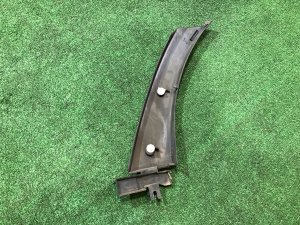 Накладка на крыло правая SUBARU LEGACY OEM 91021AG000VW, 91021AG002VW BP5 2004