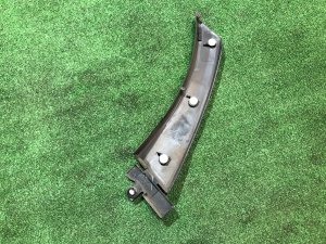 Friso do guarda-lamas esquerdo SUBARU LEGACY OEM 91021AG010VW, 91021AG012VW BP5 2004