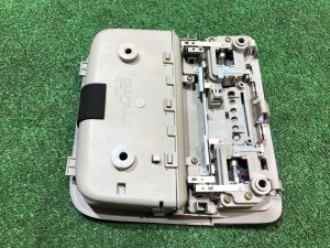 Плафон салона передний LED SUBARU LEGACY OEM 92151AG000OR BP5 2004 EJ20X AT