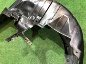 Pasarruedas trasero izquierdo SUBARU LEGACY OEM 59122AG010 BP5 2004 BLACK 32J