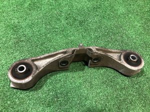 差速器支座 Алюминий SUBARU LEGACY OEM 41310AG010 BP5 2004