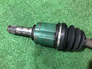 Palier delantero SUBARU LEGACY OEM 28321AG010 BP5 2004 EJ20X AT