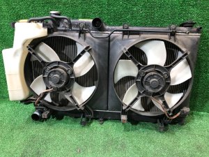 Radiador do motor SUBARU LEGACY OEM 45111AG030 BP5 2004 EJ20X AT