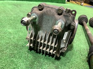 差速器 G/R=3.272 VA2RHL SUBARU LEGACY OEM 38300AC210 BP5 2004 EJ20X AT