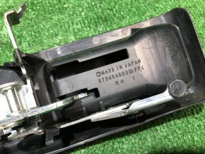 Fuel flap release SUBARU LEGACY OEM 57345AG000, 57346AG011 BP5 2004 BLACK 32J