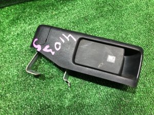 Fuel flap release SUBARU LEGACY OEM 57345AG000, 57346AG011 BP5 2004 BLACK 32J